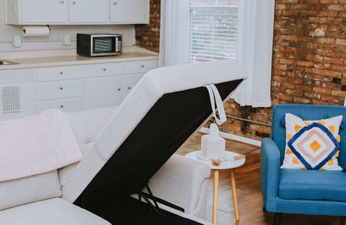 Valparaiso Apartment | Downtown Apartment on Lincolnway
