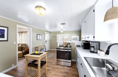 Coeur d'Alene Cottage | Downtown Coeur d' Alene Vacation Cottage