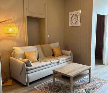 Chateau-Gontier House | Downtown cozy cottage - 4 pl -