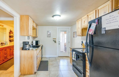 Del Norte House | Downtown Del Norte Home Near Hiking & Fishing!