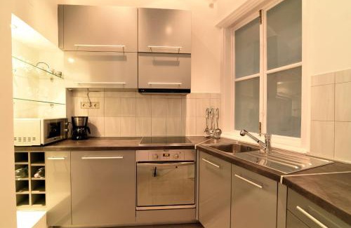 Inner City Budapest Apartment | Downtown Deluxe