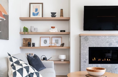 Nelson Condo | Downtown Elegance on Baker Street