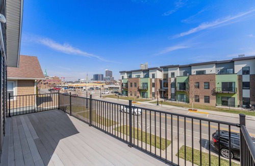 West Central Apartment | Downtown Fort Wayne Triplex- Apt. B