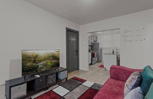 New Center Detroit Apartment | Downtown Hideaway w/Cozy & Modern Comfort