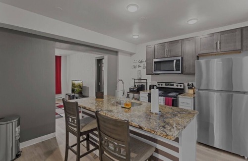 New Center Detroit Apartment | Downtown Hideaway w/Cozy & Modern Comfort