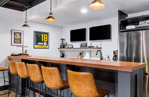 Butchertown House | Downtown Kentucky Home Perfect for Groups