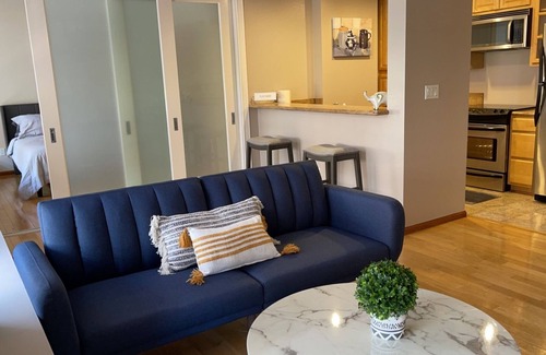 Historic Core House | Downtown LA 1b/1ba Retreat