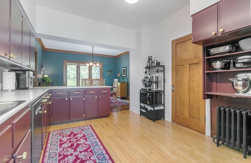 Madison House | Downtown Madison Lake Mendota Historic Mansion: great location!