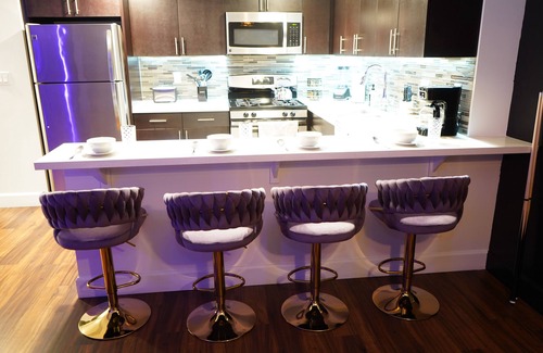 Los Angeles Apartment | Downtown Mamba Suite - LA- Free Parking