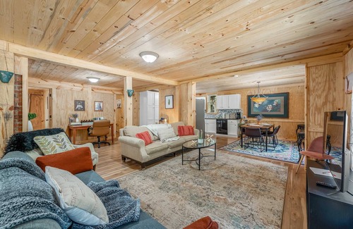 Mentone House | Downtown Mentone - Baileys Bungalow