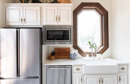 Newnan House | Downtown Newnan, Family Friendly Luxury Estate