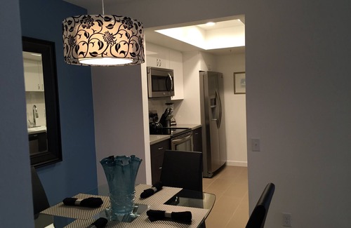 Downtown Palm Springs Condo | Downtown Palm Springs Condo - Plaza Villas - 1 Bed/1 Bath