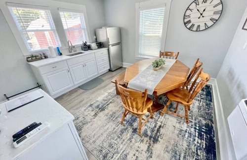 Portsmouth Apartment | Downtown Portsmouth 2 Bedroom 2 King Beds