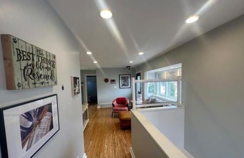 Rockford Apartment | Downtown Rockford Duplex
