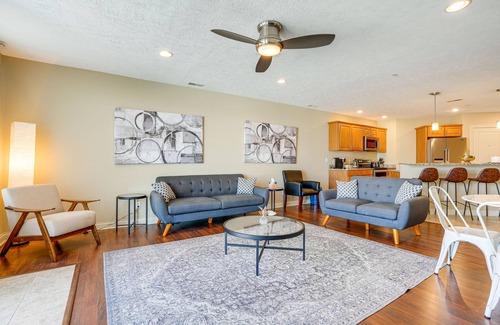 Saint Joseph Condo | Downtown St Joseph Condo w/Balcony & Harbor View
