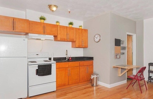 Boston Apartment | Downtown Studio Apt, Perfect for Medical Workers