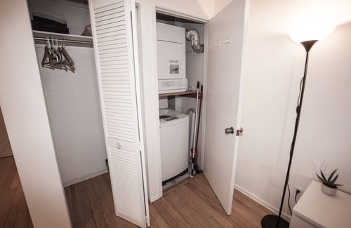 Cabbagetown South House | Downtown Toronto - Simple, Convenient and Clean