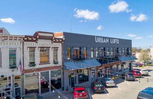 Perryville Apartment | Downtown Urban Loft above Restaurants