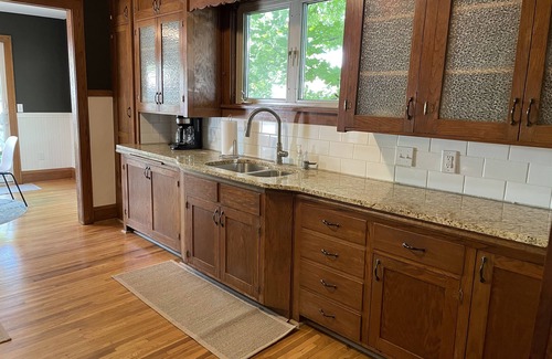 Waconia House | Downtown Waconia Charmer!