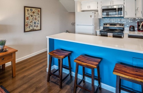 Sandpoint House | Downtown Waterfront Condo with Pool and Marina