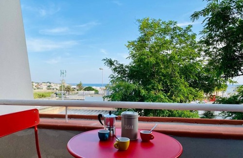 Torre Ovo Apartment | Dream vacation in Torre Ovo a stone's throw from the sea