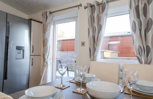 Morpeth Cottage | DRACO, pet friendly, character holiday cottage in Felmoor Park