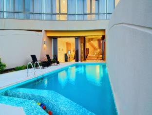 Muharraq Resort | Dragon Beach Hotel