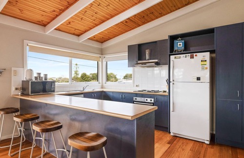 Sunderland Bay House | Dragonfly Beach House