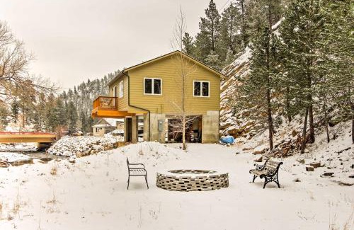 Drake House | Drake Home on Big Thompson River - 3 Mi to Estes!