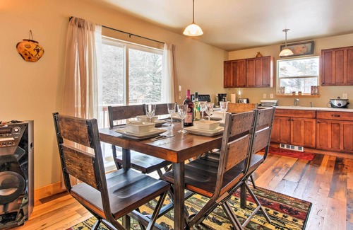 Drake House | Drake Home on Big Thompson River - 3 Mi. to Estes!