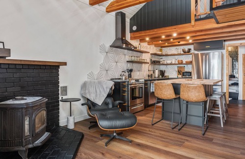 Old Bend House | Drake Park Cottage