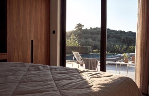Meso Gerakari Villa | Drallos Luxury Villa - Private Heated Pool & Large Groups, by ZanteWize