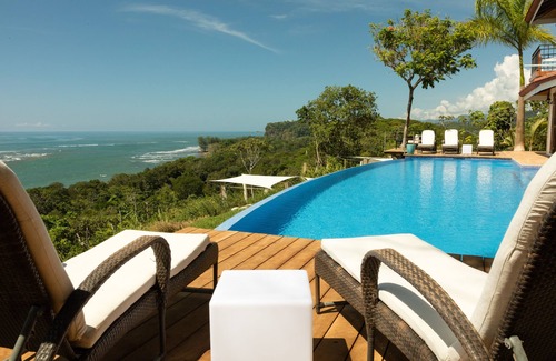 Playa Tortuga House | Dramatic Ocean View and Exclusive Island Beach - Ocean View Room #4