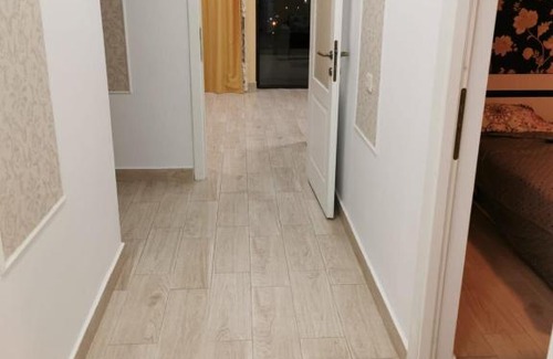 Mamaia-Sat Apartment | DRE home