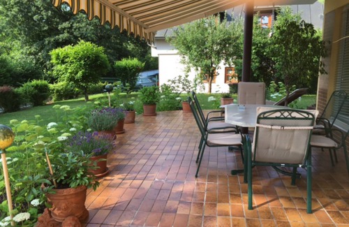 Villach Apartment | Dream apartment with a huge terrace in a cottage location with a remote view of the Karawanken