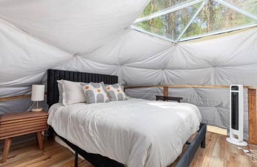 Luray House | Dream Dome - Romantic Getaway, Hot Tub, AC, Wifi, National Park 8 min