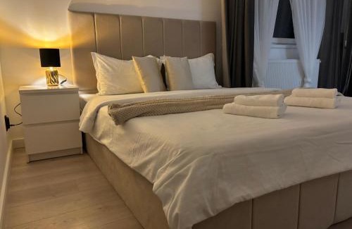 Bistrita Apartment | Dream - Large Apartament with FreeParking in a QuietArea just 10 minutes away from City Center