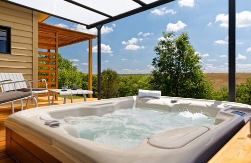Savignac-Mona Ski Chalet | Dream night at the cottage charming guesthouse Saga