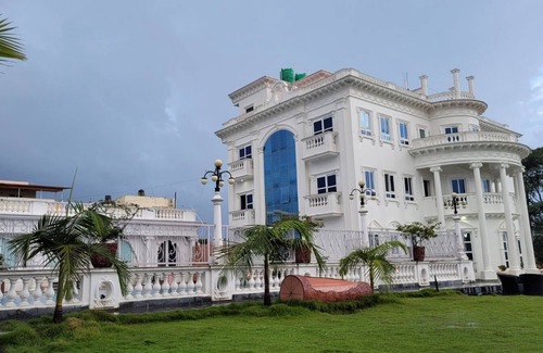 Kathmandu Resort | Dream Palace