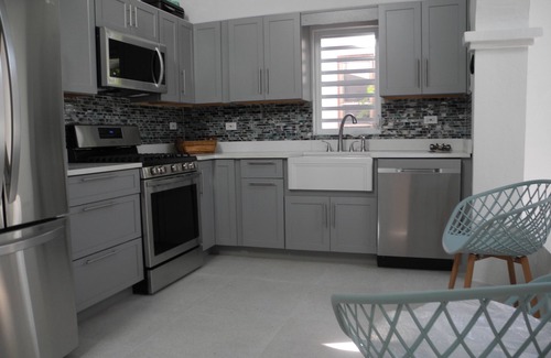 West End House | Dream Turquoise Gold Seal