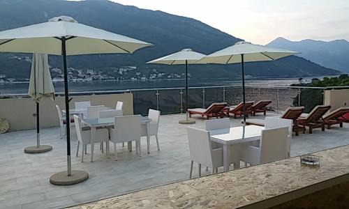 Lepetane Apartment | Dream Vacation Apartments