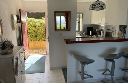 Cogolin Condo | DREAM VIEW! Terrace, pools, tennis, parking, A/C, top WiFi (workation), 2 wc
