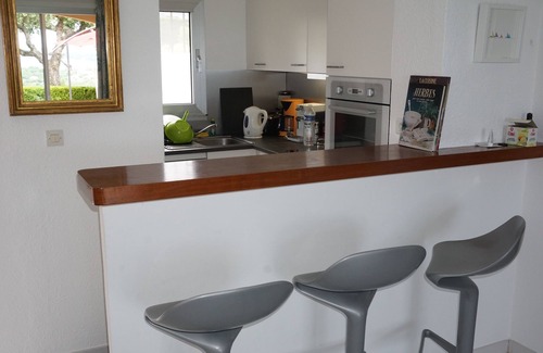 Cogolin Condo | DREAM VIEW! Terrace, pools, tennis, parking, A/C, top WiFi (workation), 2 wc