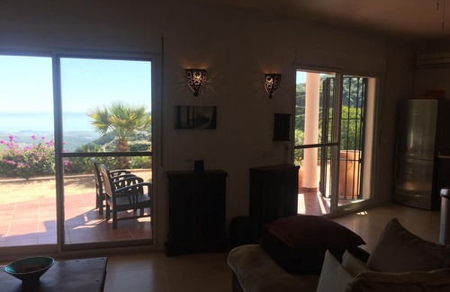 Rio Velez Villa | Dream villa with a breathtaking view of the mountains and the Costa del Sol