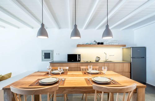 Ornos Villa | Dreambox Mini Villas