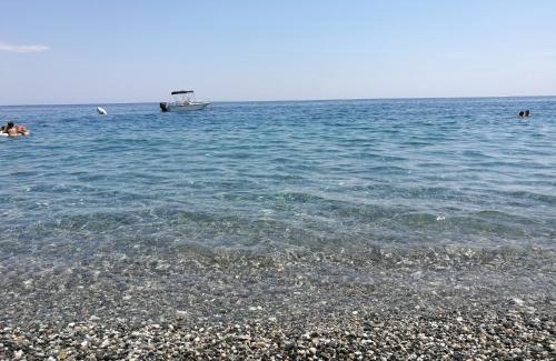 Roccalumera Apartment | dreams on the sea