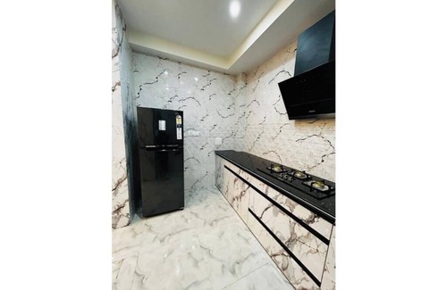 Shimla Condo | Dreamville Stays Shimla - Luxury Homestay and B&B unit 2