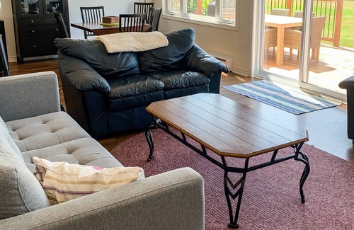 Canoe Cove Cottage | Dreamy 3 BR Cottage