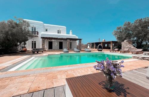 Agios Ioannis Villa | Dreamy Boho 5bed Villa with Pool and Ocean View