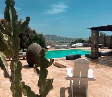 Agios Ioannis Villa | Dreamy Boho 5bed Villa with Pool and Ocean View